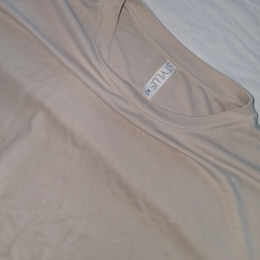 Stylus Women's Beige T-Shirt Short Sleeve Casual‎ Elastic Hem Top